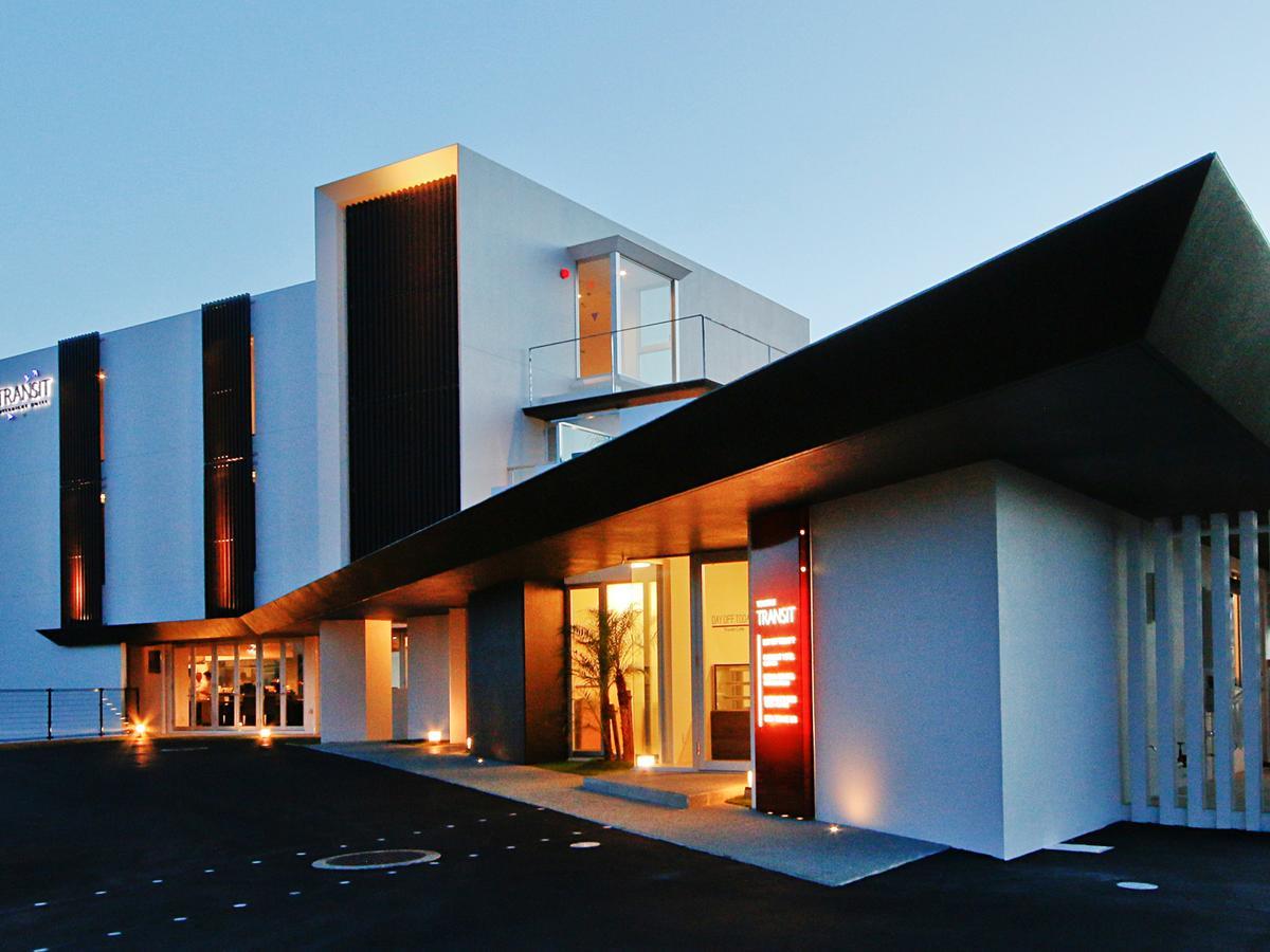 Transit Overnight Hotel Yomitan Eksteriør billede